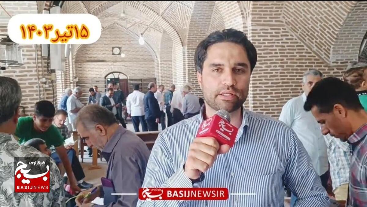 قلب فرهنگی شهر همراه با مردم عزیز در پای صندوق های رای...