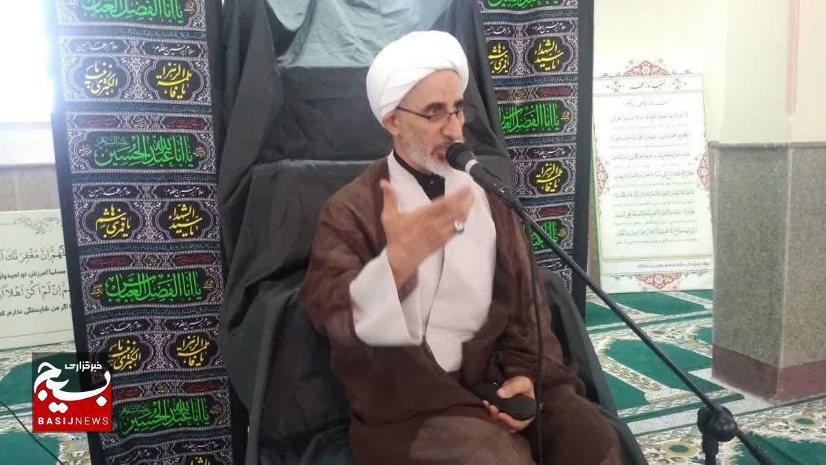 آلودگی خواص به شهوت‌پرستی و مقام‌خواهی واقعه کربلا را رقم زد