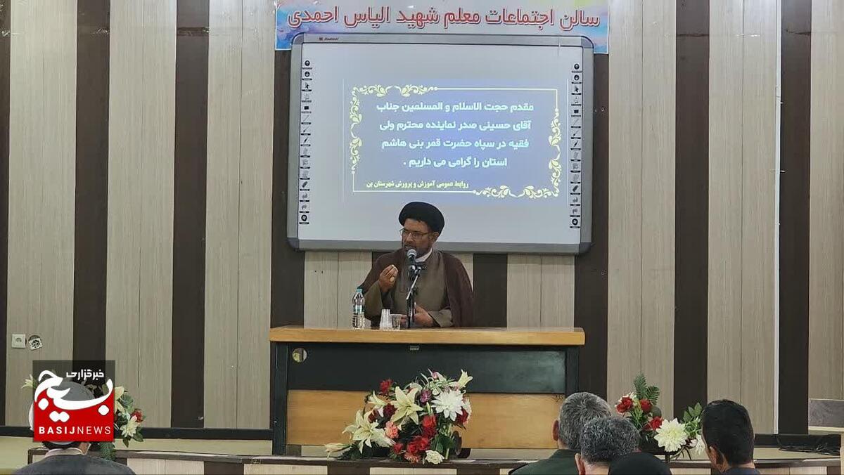 با انتخاب درست مسیر دولت انقلابی شهید رئیسی را ادامه دهیم