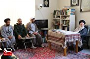 دیدار جمعی از پاسداران سپاه زنجان با آیت الله سید محمد حسینی زنجانی به مناسبت عید غدیر+تصاویر