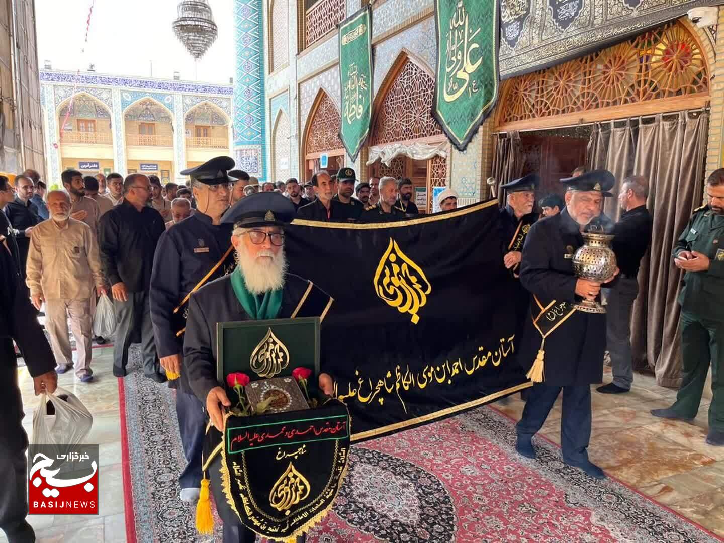 مراسم استقبال از خانواده شهید والامقام علی معروفخانی در دارالرحمه شیراز