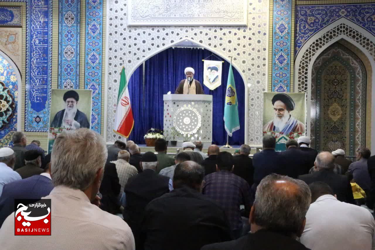 نماز جمعه، با دمیدن روح تازه معنویت در کالبد جامعه، جبرانکننده عقب افتادگى و کمبودهاى زندگى است/ نمازجمعه سنگر مهم اتحاد و انسجام شهر در مسیر انقلاب اسلامی است نماز جمعه، با دمیدن روح تازه معنویت در کالبد جامعه، جبرانکننده عقب افتادگى و کمبودهاى زندگى است/ نمازجمعه سنگر مهم اتحاد و انسجام شهر در مسیر انقلاب اسلامی است