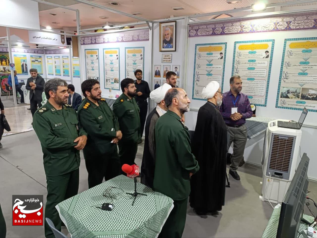 نگاهی به بازدیدکنندگان امروز نمایشگاه دستاوردهای نمایندگی ولی فقیه در سپاه و بسیج