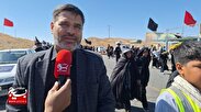 خدمت‌رسانی خانواده بزرگ لشکر پنج نصر به زائرین پیاده امام مهربانی‌ها در قاب دوربین بسیج