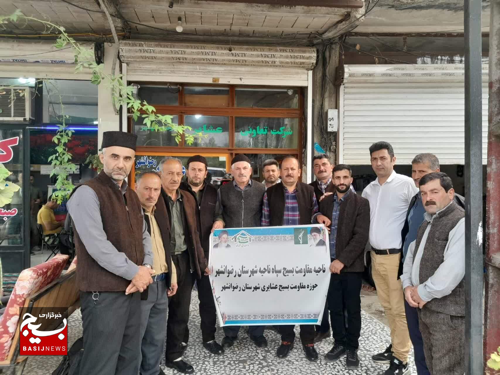 اعزام عشایر بسیجی استان گیلان برای شرکت  در رژه یگان نمونه عشایر  به مناسبت هفته دفاع مقدس