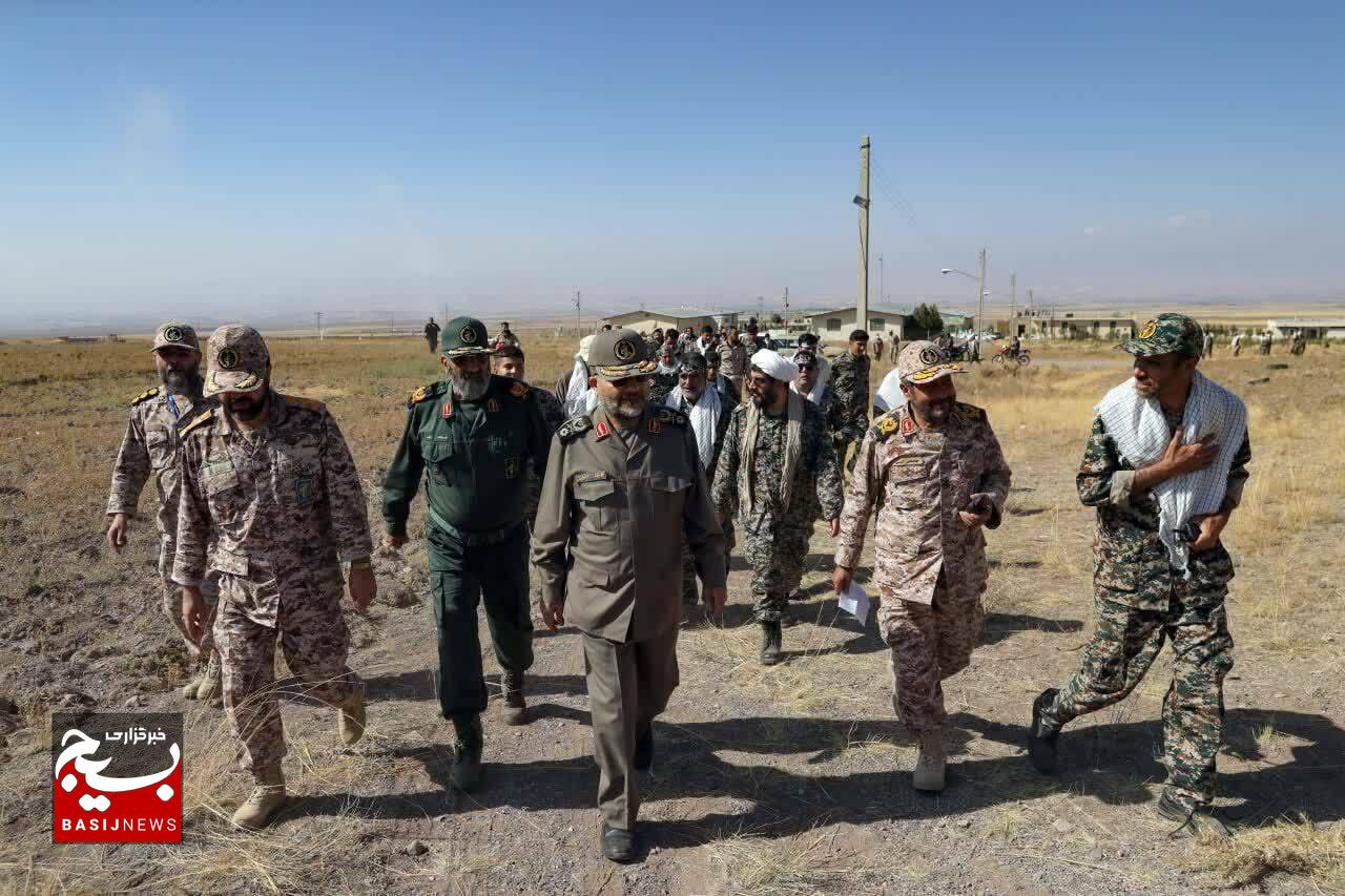رزمایش بزرگ اقتدار بسیج استان زنجان با حضور رئیس سازمان بسیج مستضعفین