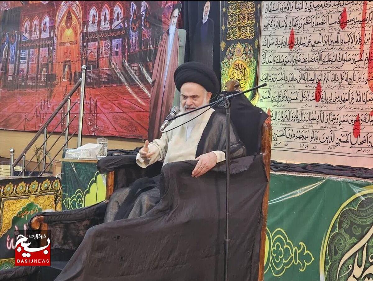 آیت الله حسینی بوشهری : امام حسین (ع) الگویی ماندگار برای تمام دوران های بشریت است