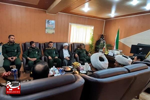 دیدار فرمانده سپاه کنگان با فرمانده انتظامی این شهرستان