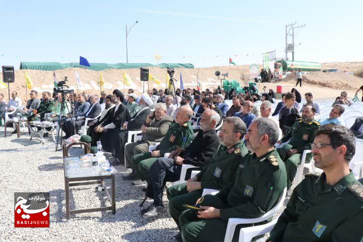 آیین بهره‌برداری از نیروگاه خورشیدی تجمیعی ۵۰۰ کیلوواتی بسیج سازندگی در آران و بیدگل