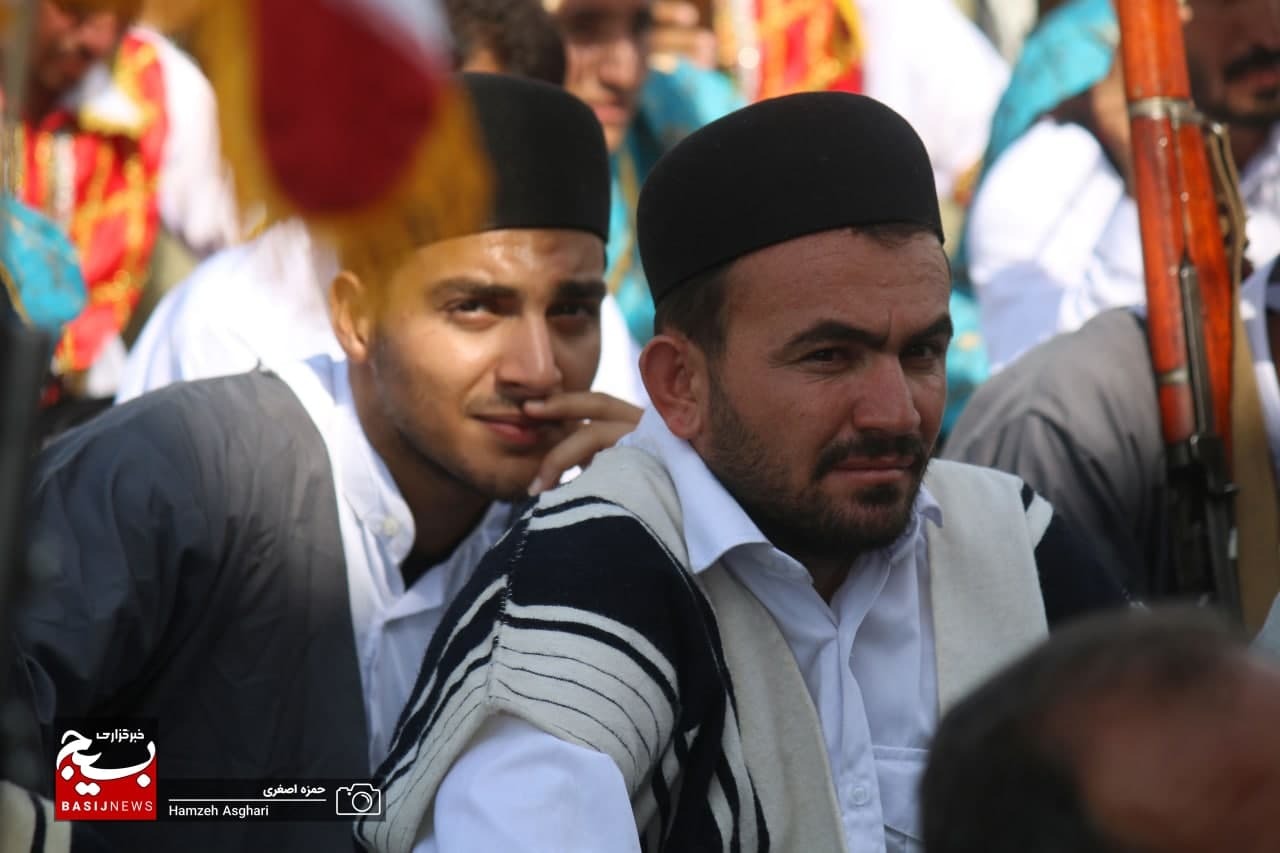 ۱۸ استان عشایر نشین به نمایندگی از اقوام و عشایر در رژه ۳۱ شهریور تهران مشارکت می‌کنند.