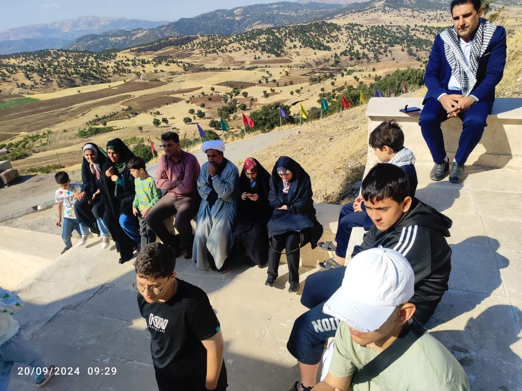 برگزاری اردوی سازمان بسیج کارکنان و ادارات استان در مناطق عملیاتی شمال غرب