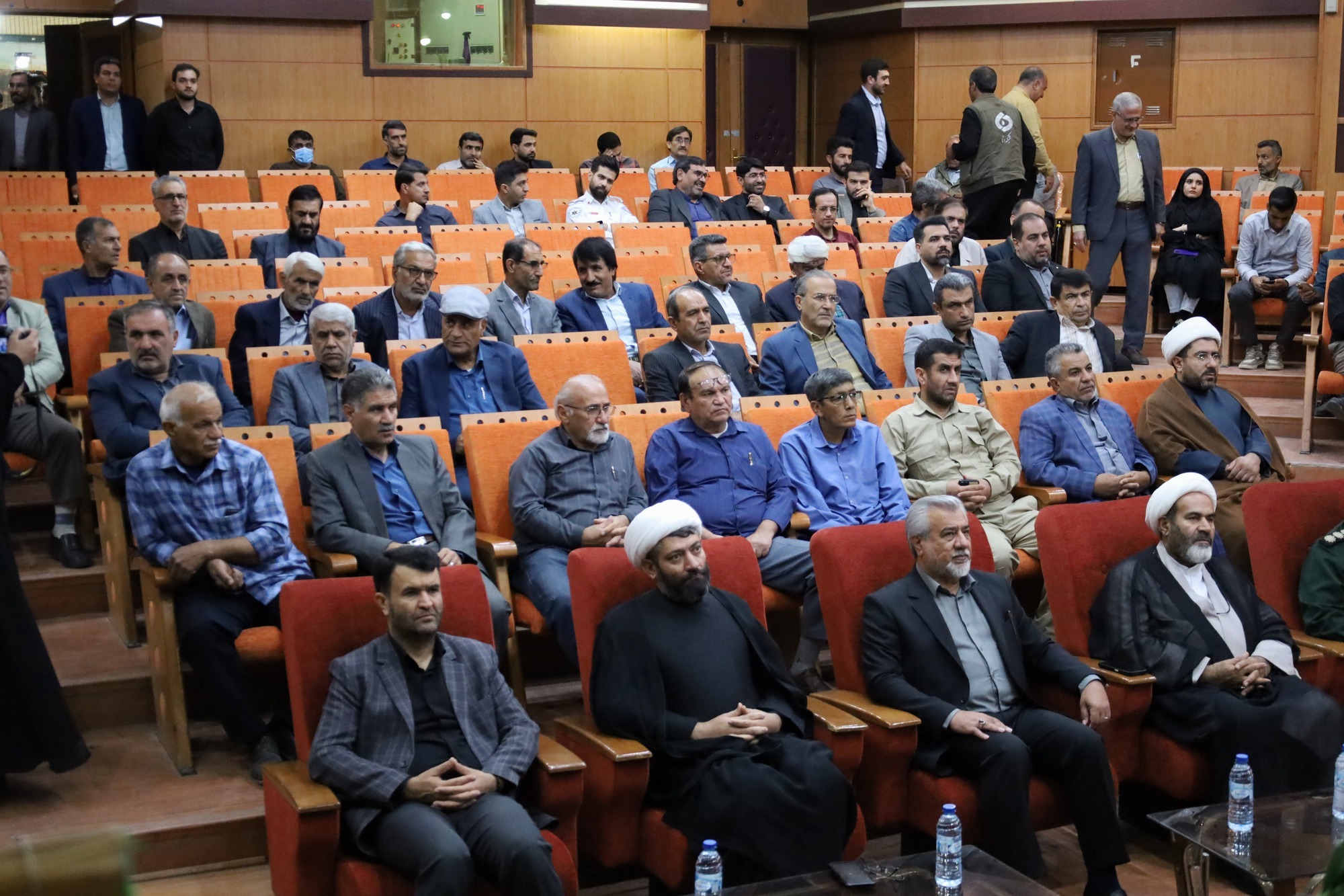 تجلیل دانشگاه علوم پزشکی یاسوج از یادگاران دفاع مقدس