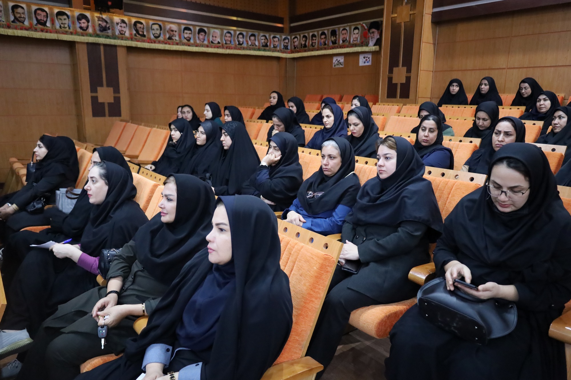 تجلیل دانشگاه علوم پزشکی یاسوج از یادگاران دفاع مقدس