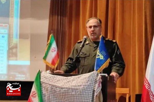 تنها راه بیمه شدن ما در مقابل دشمن وصل شدن به شهدا است