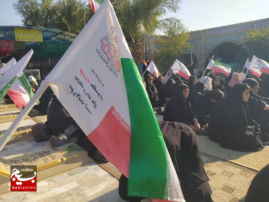 تصاویر زیبا و دیدنی از خلوت دانش اموزان دختر یاسوجی با شهدا در مناطق عملیاتی جنوب کشور + (تصاویر)