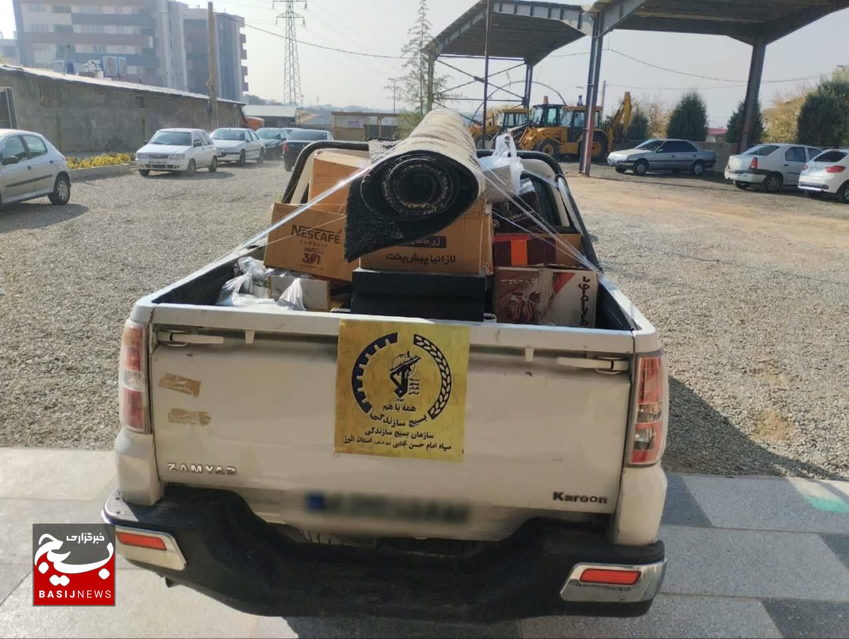 همدلی بانوان جهادگر با زوج کم برخوردار ساوجبلاغی در تامین جهیزیه