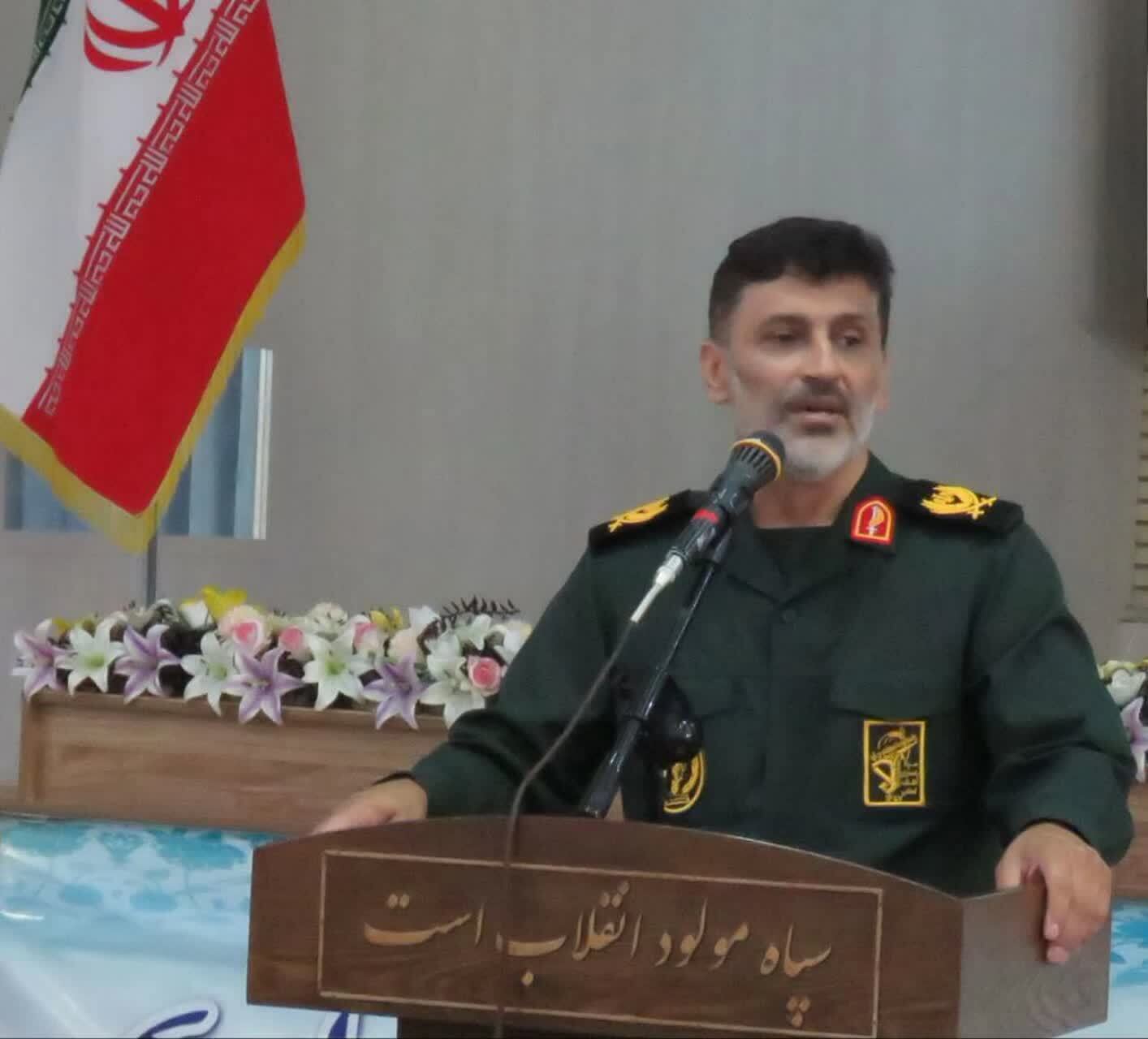 دشمن از طریق جریان نفوذ با دامن زدن به اختلافات داخلی به دنبال دوقطبی سازی است دشمن از طریق جریان نفوذ با دامن زدن به اختلافات داخلی به دنبال دوقطبی سازی است