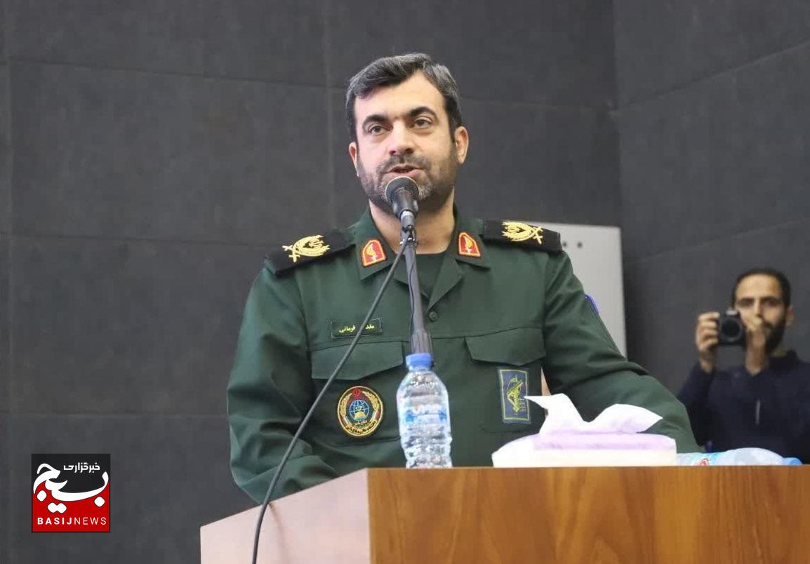 اگر بتوانیم امت‌سازی را از کف جامعه رقم بزنیم، تمدن‌سازی نوین اسلامی دور از دسترس نخواهد بود