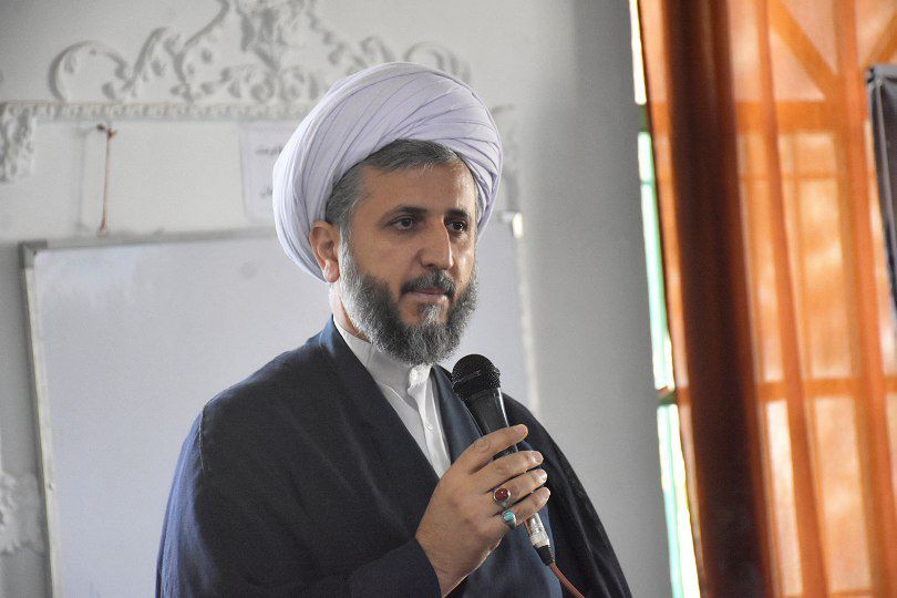 سیزده آبان تحقیر ابهت پوشالی آمریکای خبیث بود