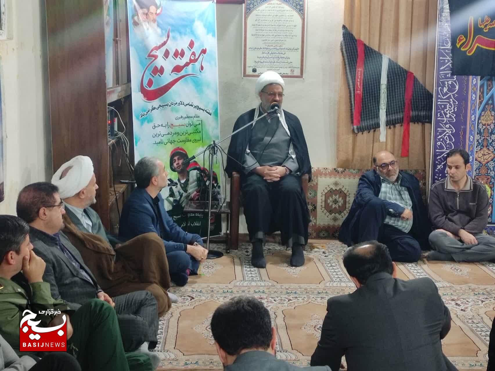 جمهوری اسلامی منشأ تحولات در جهان شد