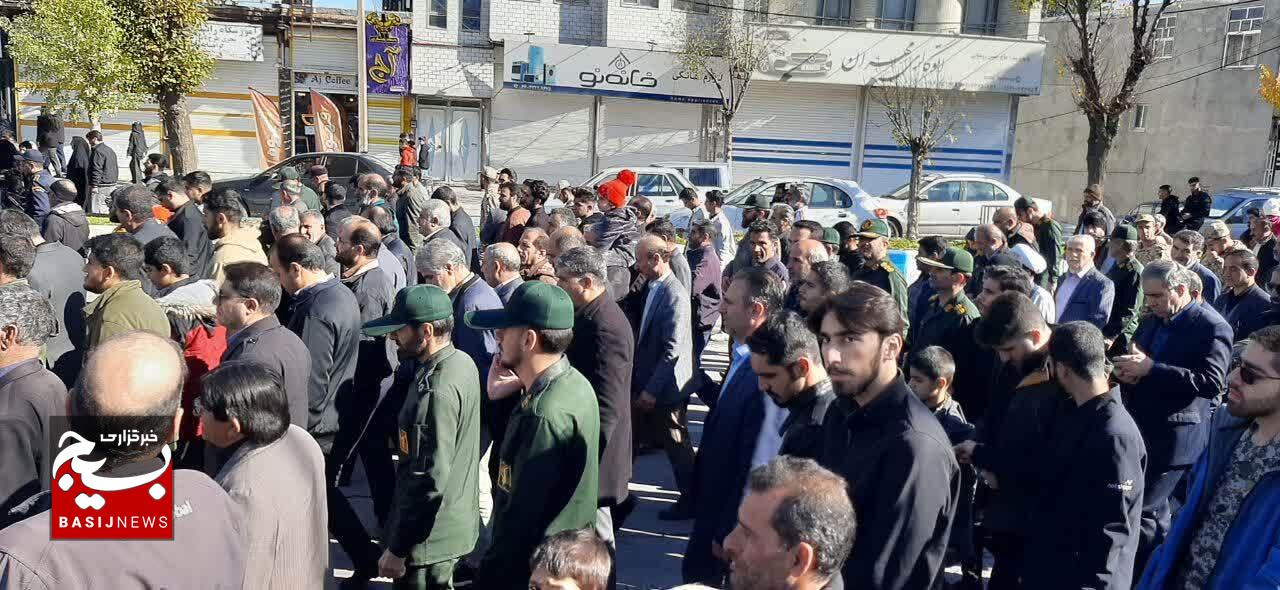 استقبال دورودی ها از لاله های فاطمی استقبال دورودی ها از لاله های فاطمی
