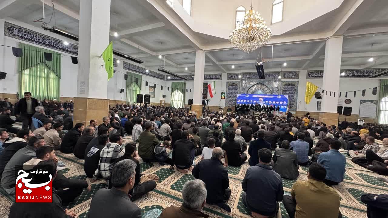 اهداف نورانی شهدا، دفاع از استقلال میهن و تمامیت ارضی کشور عزیزمان بود