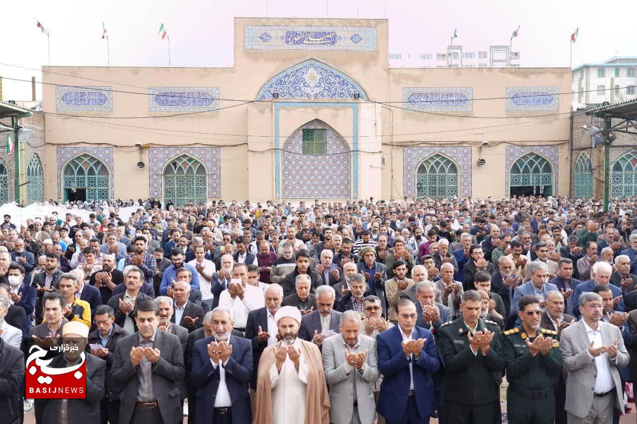اقامه نماز عید سعید فطر در لرستان