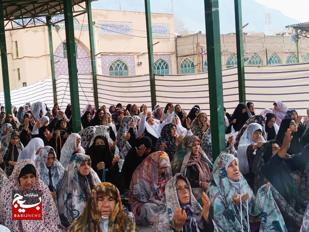 اقامه نماز عید سعید فطر در لرستان