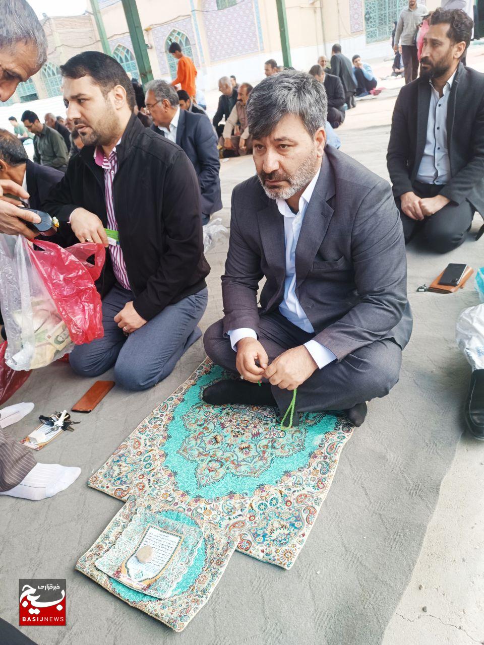 اقامه نماز عید سعید فطر در لرستان