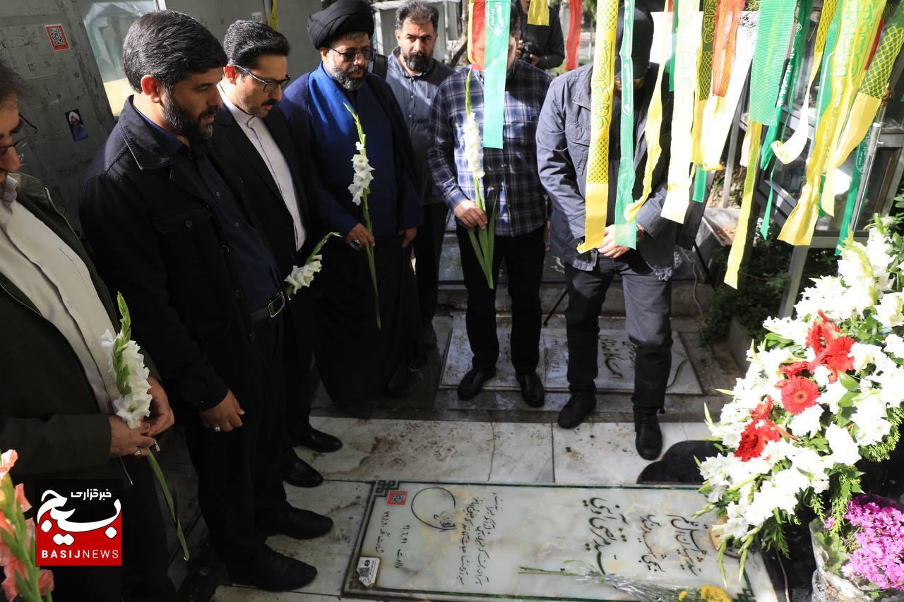 مزار شهید آوینی در سالروز شهادت وی