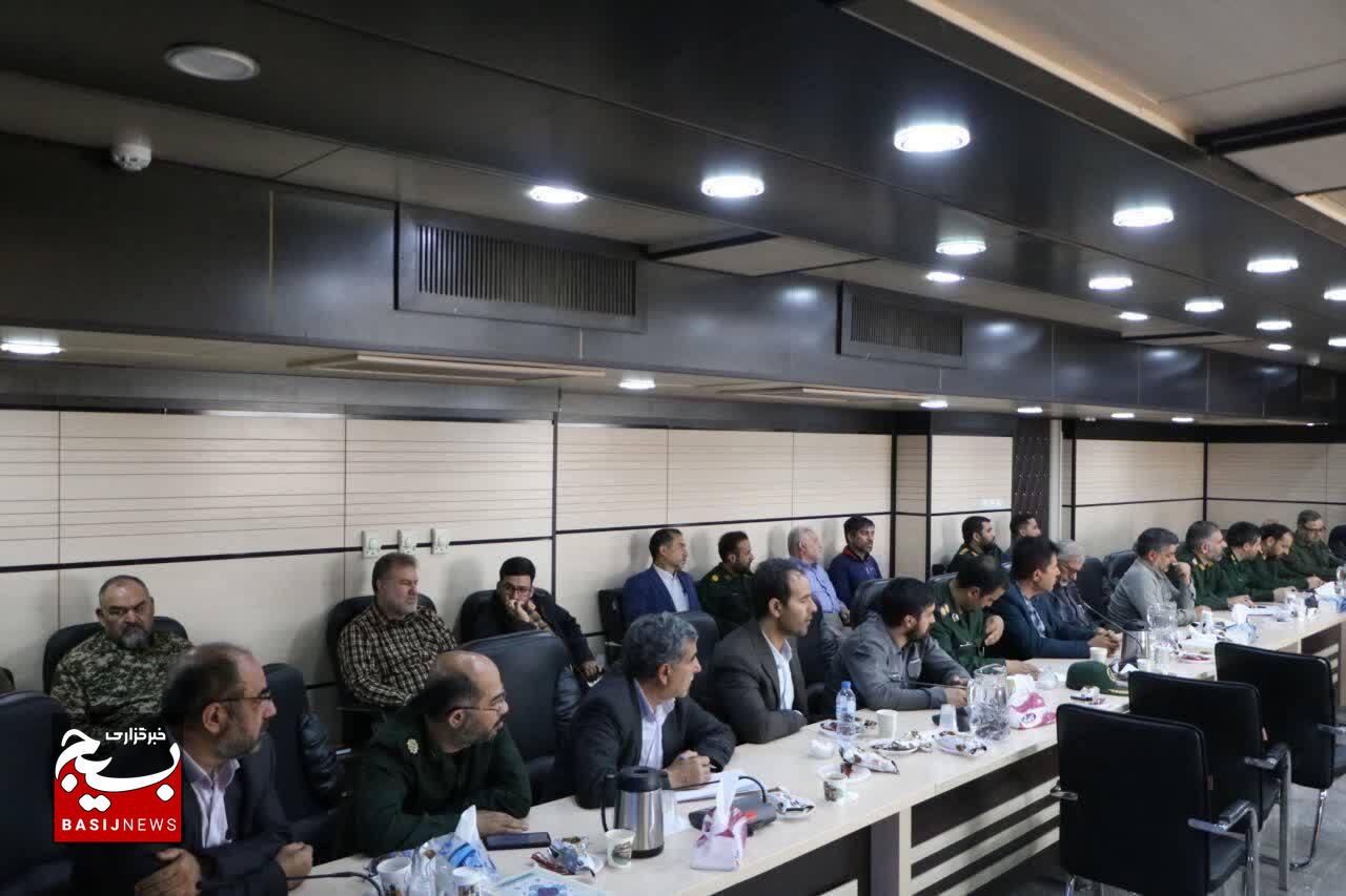 شرکت بیش از ۱۰ هزار دانش آموز استان قزوین در دوره مهارت تیراندازی بسیج 