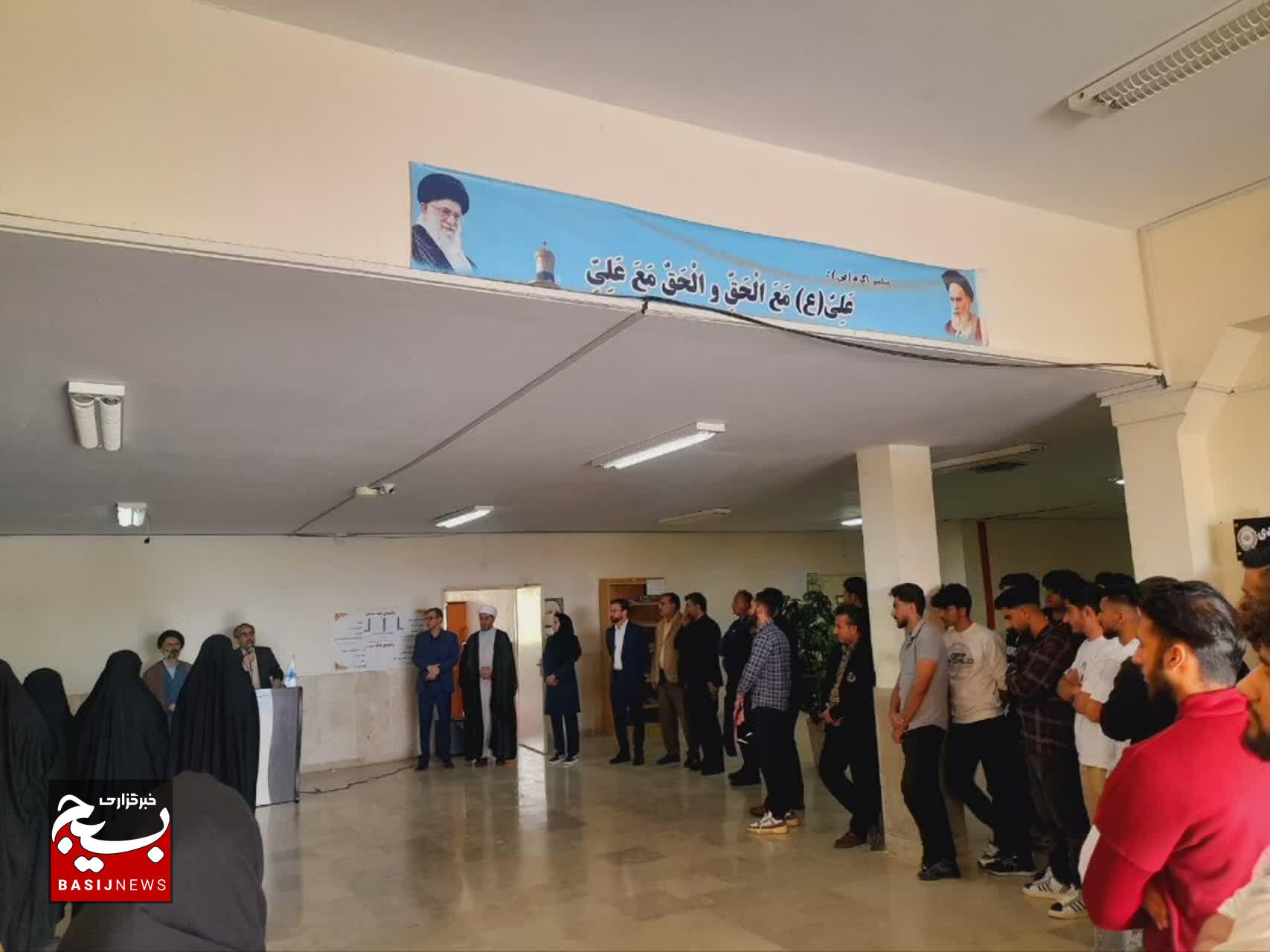 اجتماع اساتید بسیجی و دانشجویان دانشگاه آزاد اسلامی سلسله در حمایت از ملت مظلوم فلسطین اجتماع اساتید بسیجی و دانشجویان دانشگاه آزاد اسلامی سلسله در حمایت از ملت مظلوم فلسطین