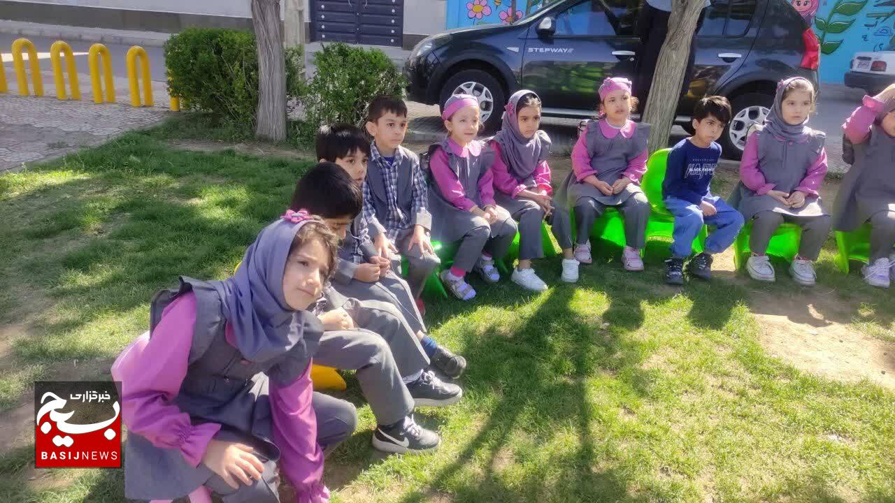 قصه‌ها جان گرفتند؛ لبخند کودکان در همایش شاهنامه‌خوانی محمدیه