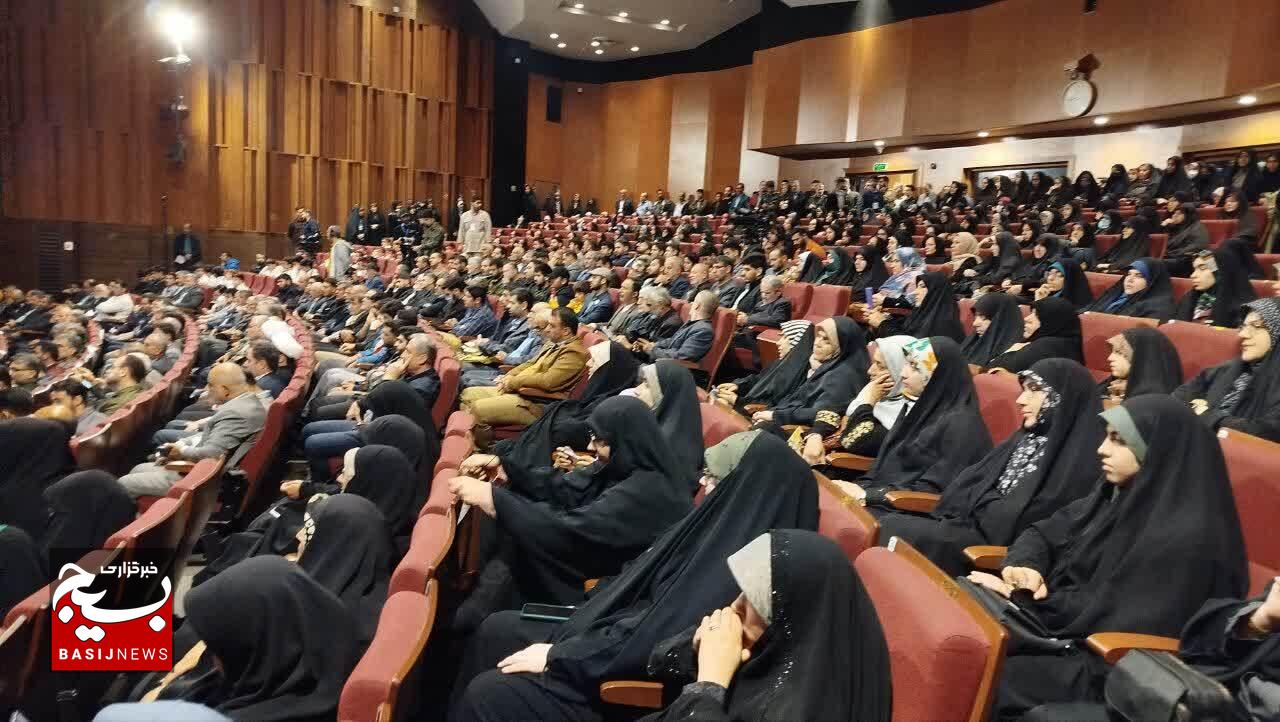 راهیان نور، پلی میان نسل‌ها برای انتقال فرهنگ ایثار و مقابله با تهاجم فرهنگی است