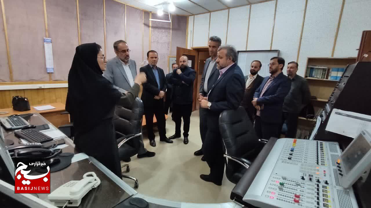 آیین افتتاح ضبط نمایش رادیویی «شهید جمهور» در دیار شهید رجایی برگزار شد آیین افتتاح ضبط نمایش رادیویی «شهید جمهور» در دیار شهید رجایی برگزار شد