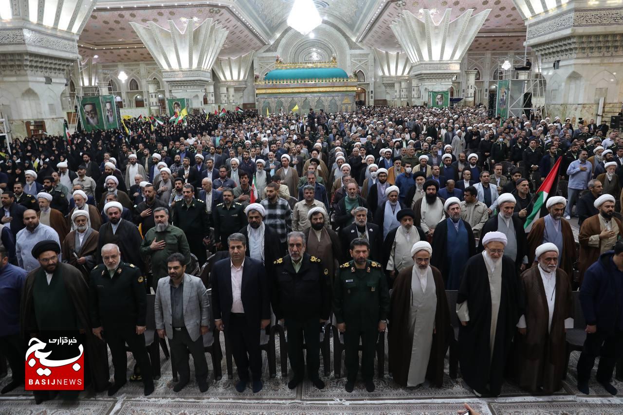 حضور عموم مردم و مسئولان لشکری و کشوری در نخستین همایش سراسری «مسجد برقرار»