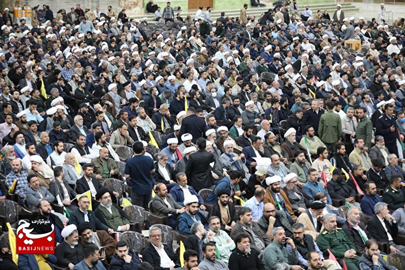 حضور عموم مردم و مسئولان لشکری و کشوری در نخستین همایش سراسری «مسجد برقرار»