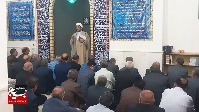 تجلیل از پیشکسوتان ایثار و شهادت لرستان در خرم‌آباد