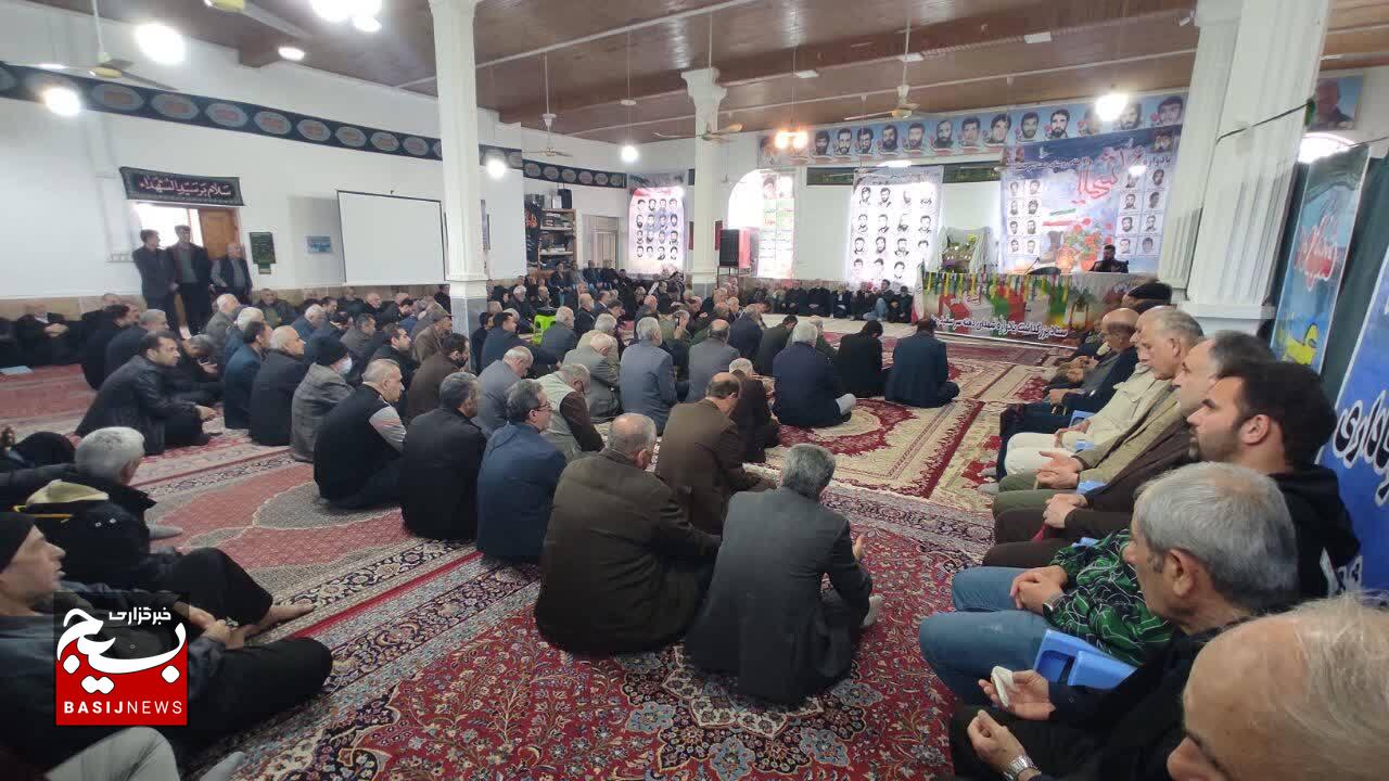 خطر نفوذ و ربا ، انقلاب را تهدید می‌کند