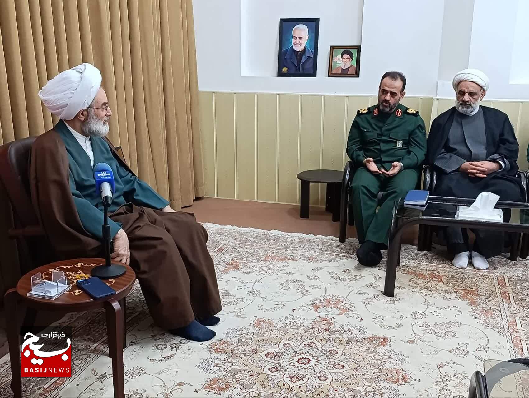 دولت  از ظرفیت‌های سپاه پاسداران بهره‌برداری کند