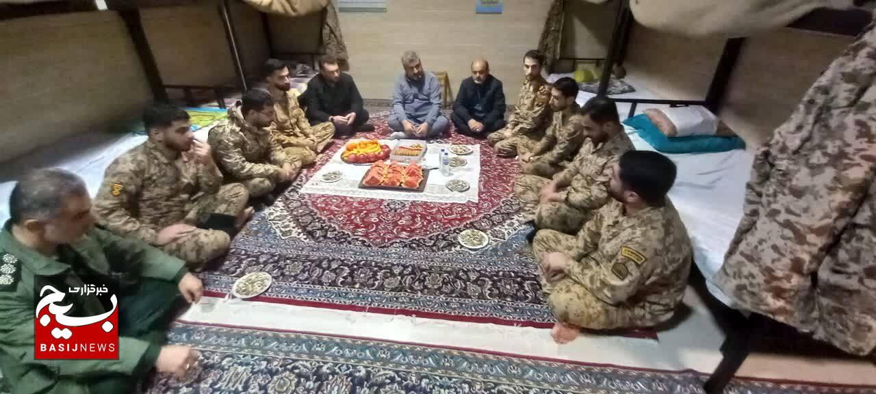 خدمت سربازی فرصتی برای آینده سازی جوانان است خدمت سربازی فرصتی برای آینده سازی جوانان است