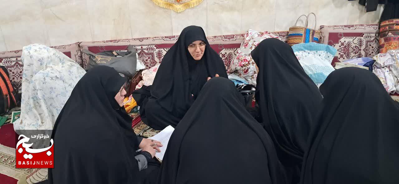 حضور بیش از پنج هزار بانوی گیلانی در آیین اعتکاف