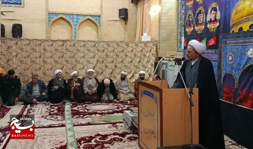 آرامش، ایمان و تبعیت از ولایت رمز عبور ملت ایران از چالش‌ها است