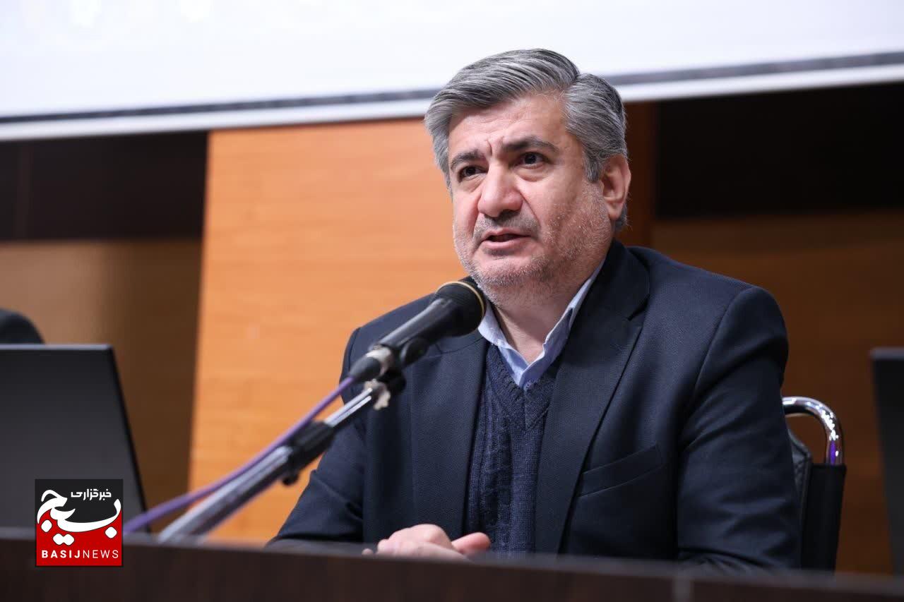 ارتقای دانش مدیران، فرمانداران و بخشداران از مهمترین برنامه‌های وزارت کشور است