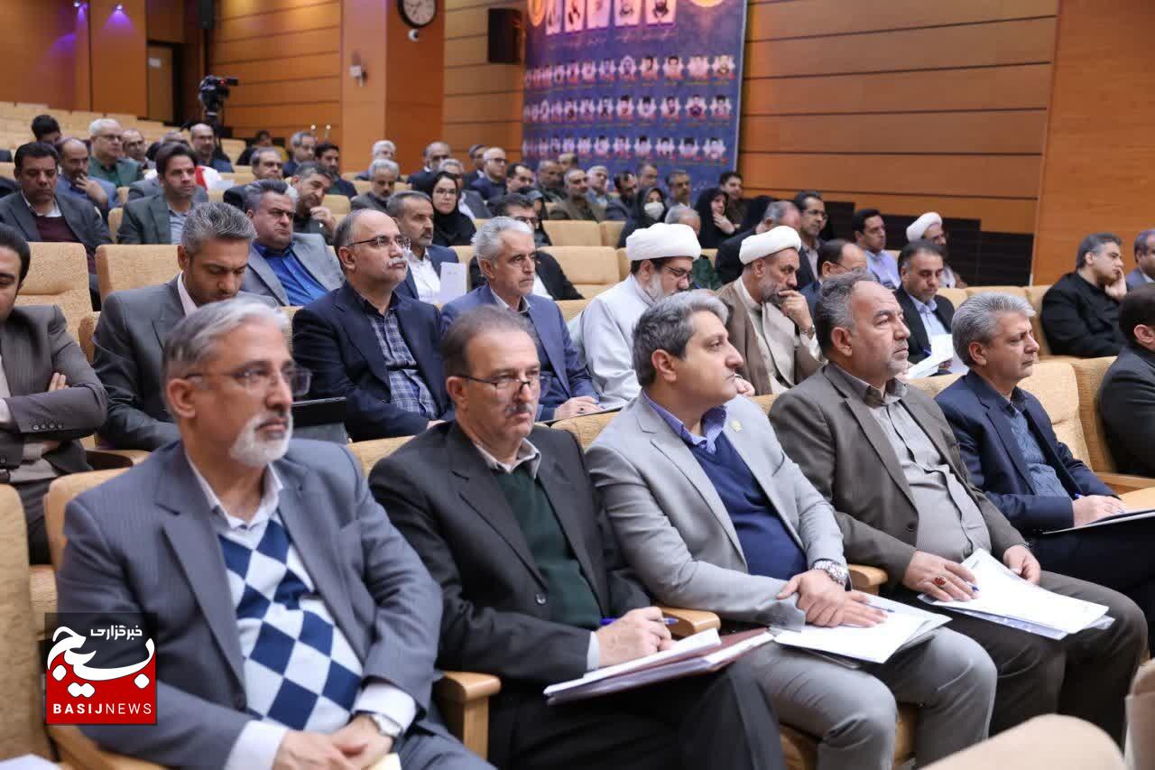 مدیران استانی، موتور محرک حکمرانی و توسعه کشور هستند مدیران استانی، موتور محرک حکمرانی و توسعه کشور هستند