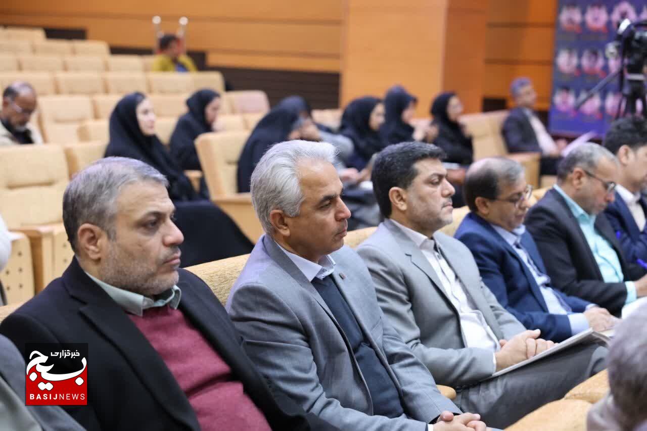 مدیران استانی، موتور محرک حکمرانی و توسعه کشور هستند مدیران استانی، موتور محرک حکمرانی و توسعه کشور هستند