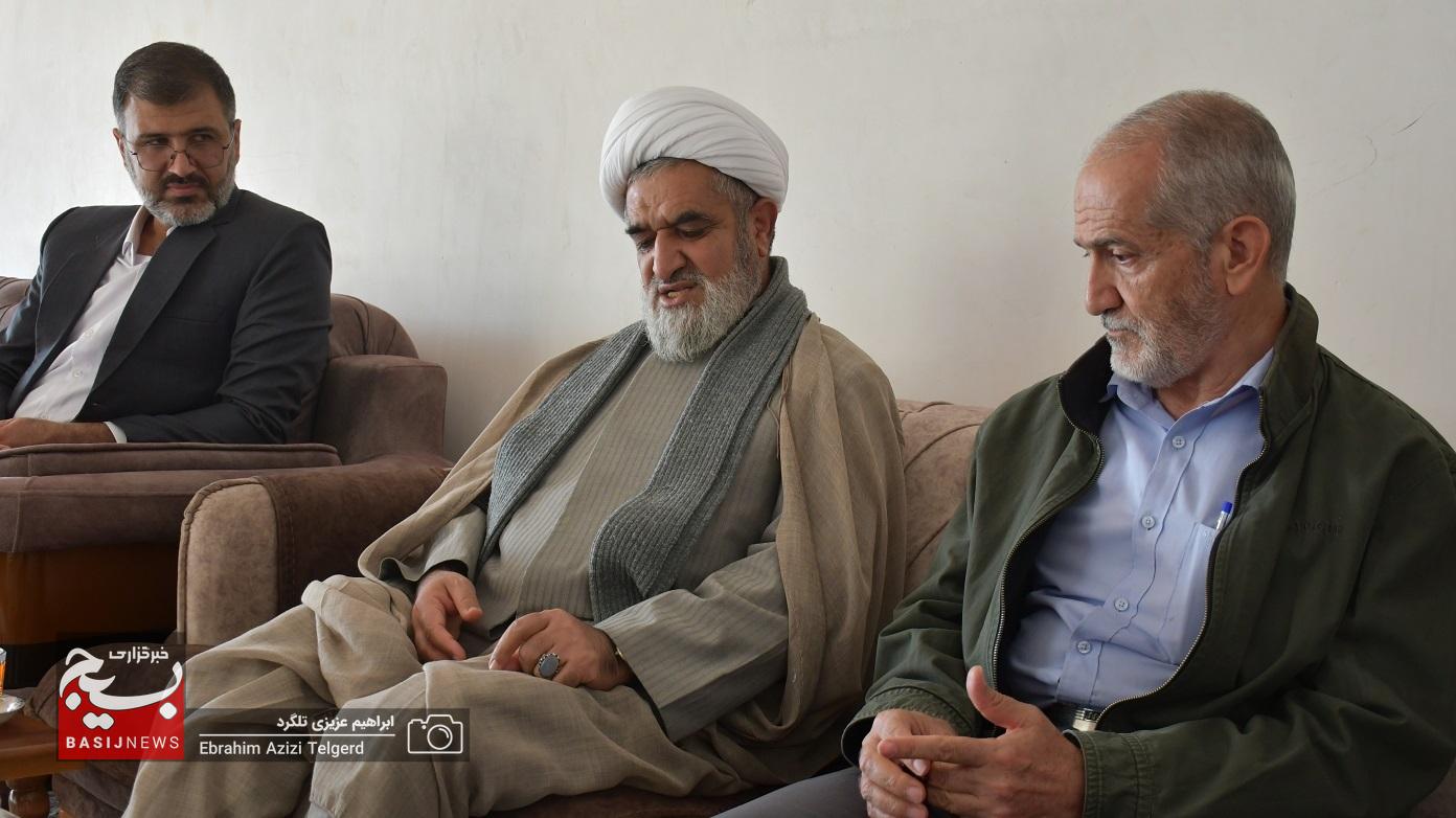 سرکشی و تجلیل مسئول نمایندگی ولی فقیه در سپاه فتح از جانباز ان دفاع مقدس + (تصاویر)
