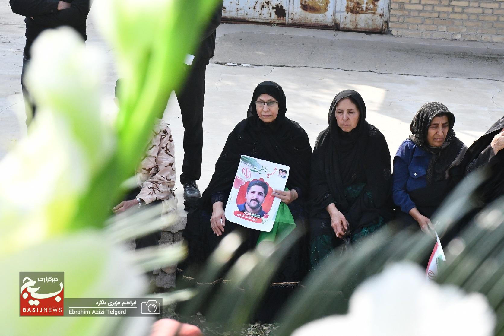 تشییع با شکوه 3 شهید مدافع امنیت در گچساران تشییع با شکوه 3 شهید مدافع امنیت در گچساران