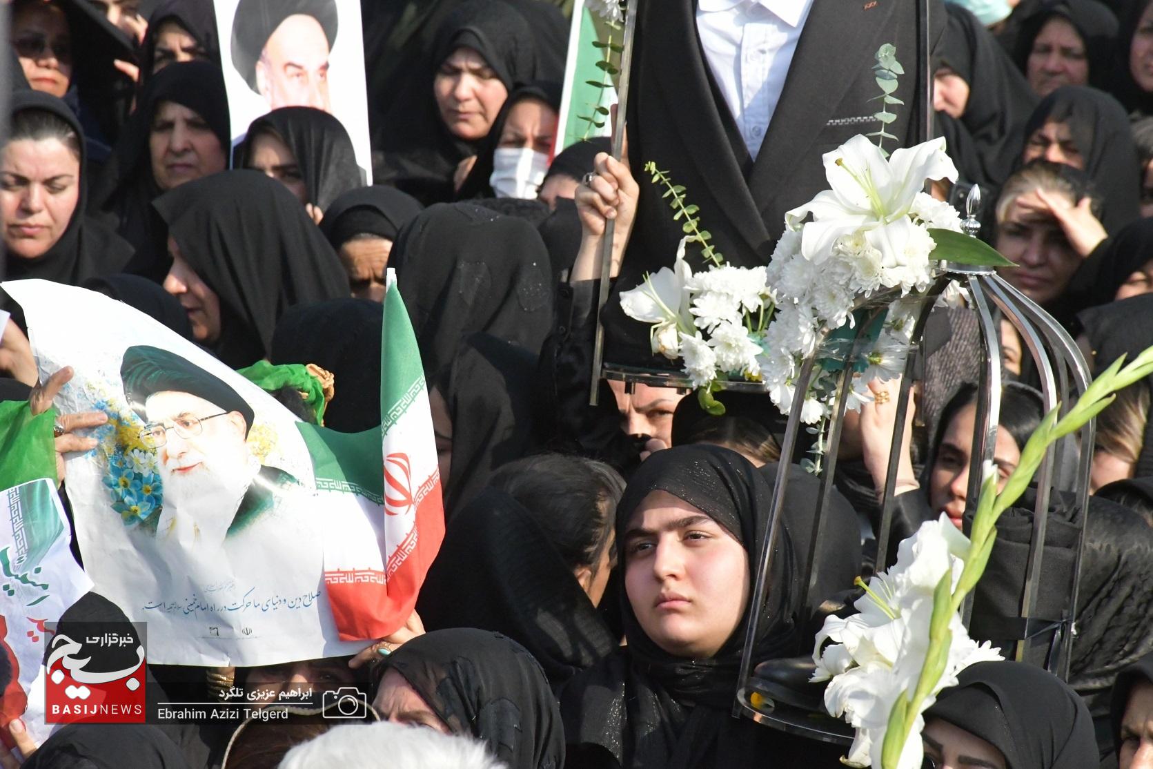 تشییع با شکوه 3 شهید مدافع امنیت در گچساران تشییع با شکوه 3 شهید مدافع امنیت در گچساران