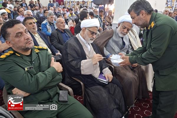 جشن بزرگ عید مبعث در بندر کنگان برگزار شد جشن بزرگ عید مبعث در بندر کنگان برگزار شد